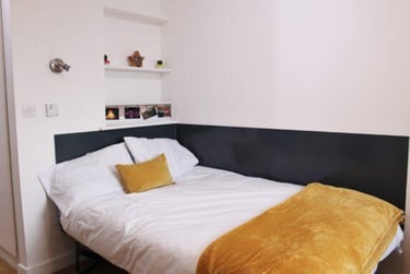 1 bed flat, Brookland Rd, Clarendon Park, Leicester, LE26BH - Image 1
